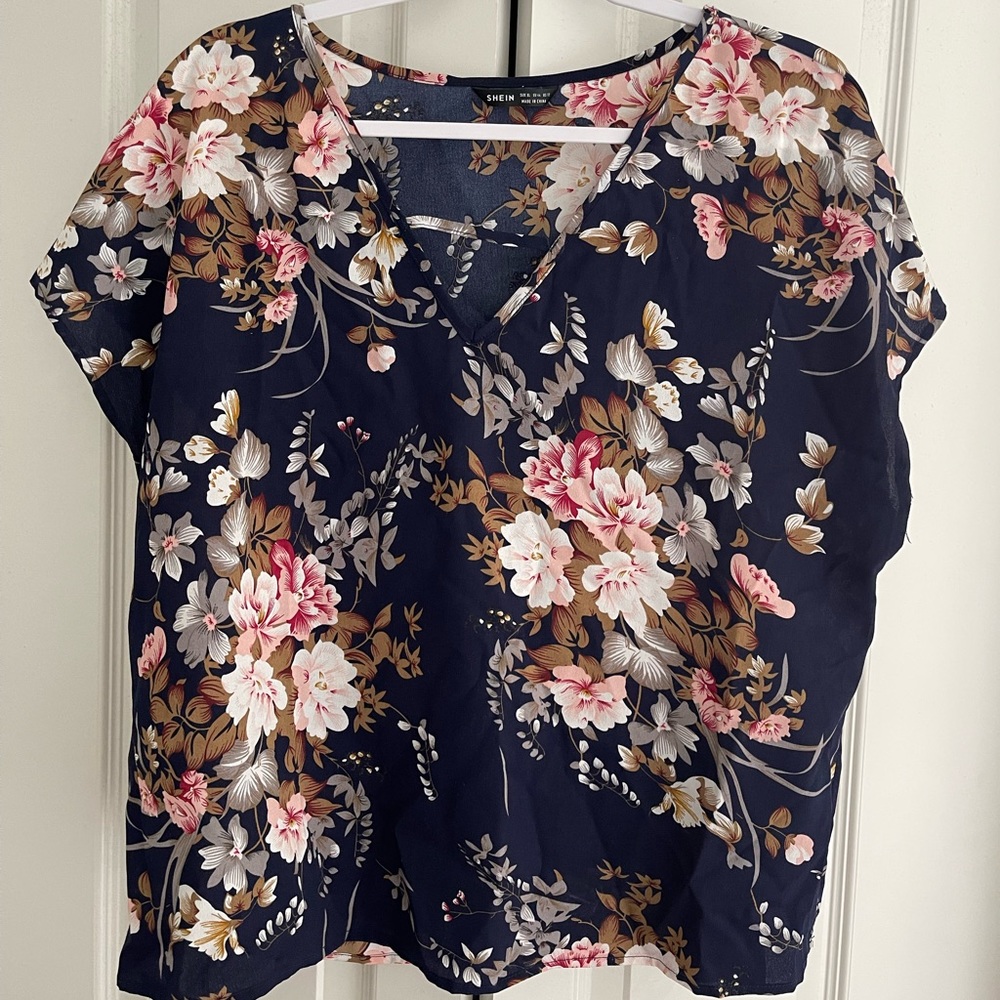 XL SheIn top